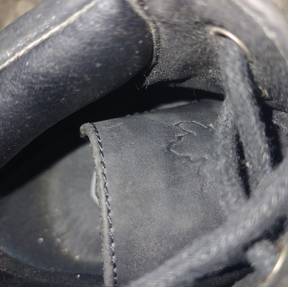 Black Canadiana Boots - Picture 8 of 9